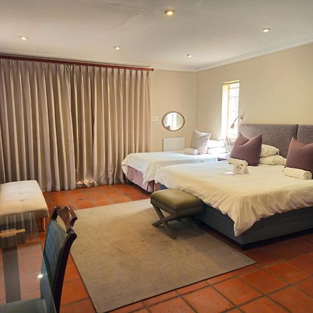 Brooklyn Manor Hotel Pretoria Exterior photo
