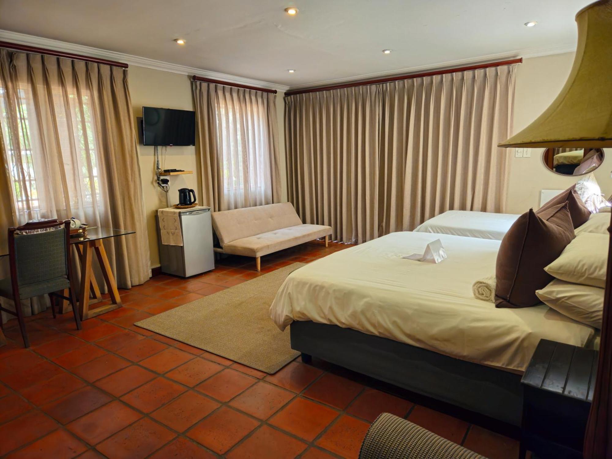Brooklyn Manor Hotel Pretoria Exterior photo
