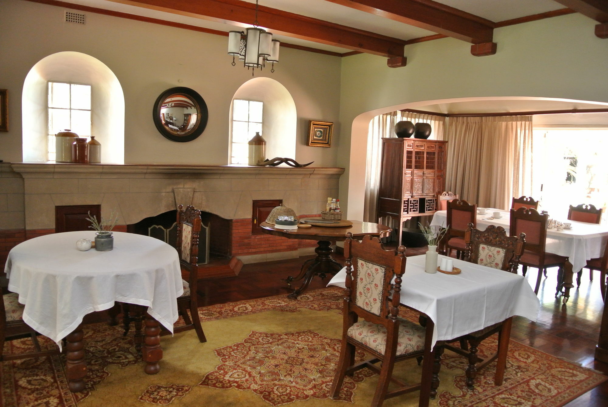 Brooklyn Manor Hotel Pretoria Exterior photo